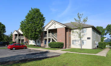 Eagle Crest Apartments in Galloway, OH - Building Photo - Building Photo