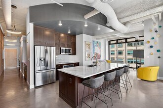 175 2nd St S in St. Petersburg, FL - Building Photo - Building Photo