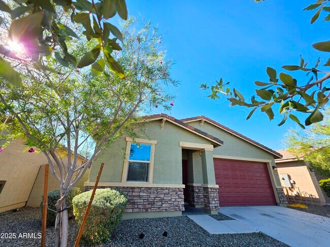 4214 S 68th Ln in Phoenix, AZ - Building Photo - Building Photo