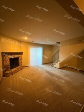 539 NE Churchill St in Lee's Summit, MO - Building Photo - Building Photo