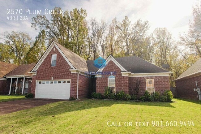 2570 Plum Creek Dr in Memphis, TN - Building Photo - Building Photo