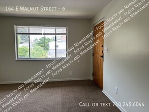 164 E Walnut St in Lancaster, OH - Building Photo - Building Photo