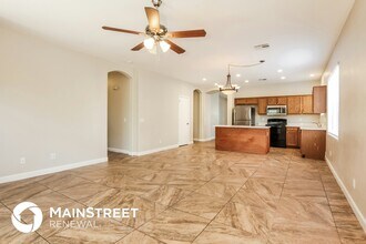 9743 W Horse Thief Pass in Tolleson, AZ - Foto de edificio - Building Photo