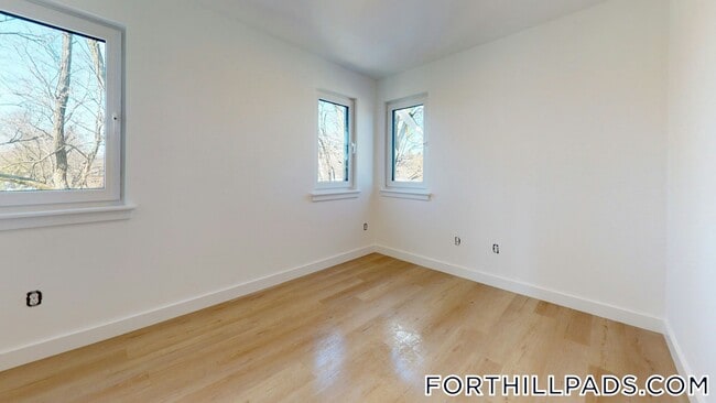 2837 Washington St in Boston, MA - Foto de edificio - Building Photo