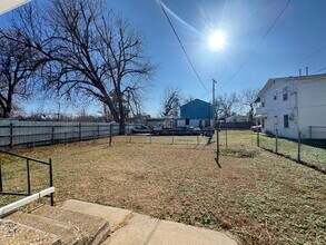 3340 SW 23rd St in Oklahoma City, OK - Foto de edificio - Building Photo