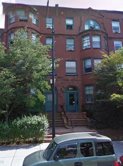 1043-1045 Beacon St in Brookline, MA - Foto de edificio