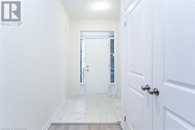 61 Jell St in Guelph, ON - Building Photo - Building Photo