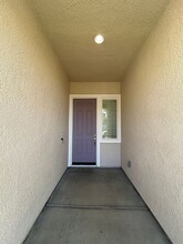 5148 Duren Cir in Fairfield, CA - Building Photo - Building Photo