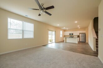 367 Hamilton Pointe Dr in Mcdonough, GA - Building Photo - Building Photo
