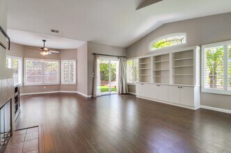 1098 Torrey Pines Rd in Chula Vista, CA - Building Photo - Building Photo