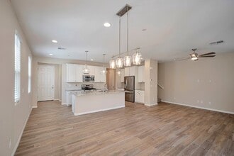 780 Aurora Vale Pl in Henderson, NV - Building Photo - Building Photo