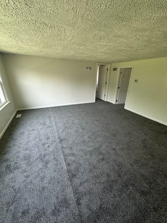 409 Barron St in Bensenville, IL - Building Photo - Building Photo