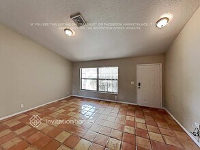 10226 SW 49th Pl in Cooper City, FL - Building Photo - Building Photo