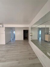 7600 Dickens Ave in Miami Beach, FL - Building Photo - Building Photo