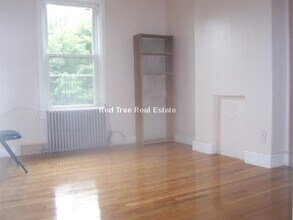 686 Parker St in Boston, MA - Building Photo - Building Photo