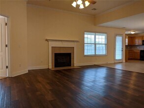 560 Dogwood St in Centerton, AR - Building Photo - Building Photo