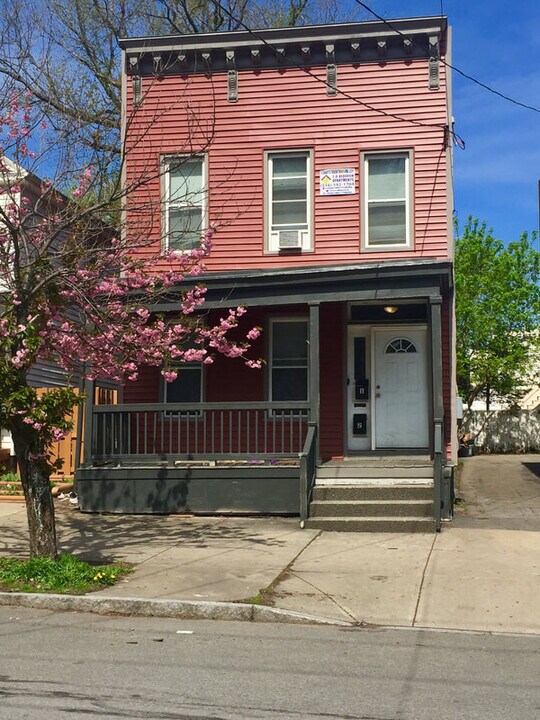 263 Ontario St, Unit 1 in Albany, NY - Building Photo