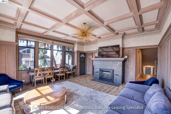 2905 Channing Way in Berkeley, CA - Building Photo - Building Photo