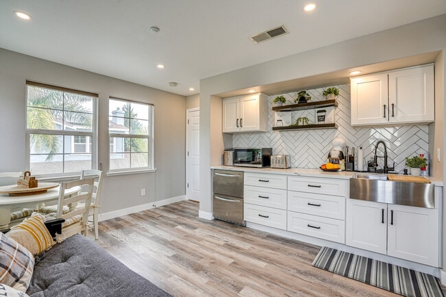 1673 Harmony St, Unit ID1307313P in Brentwood, CA - Building Photo - Building Photo