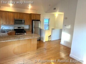 24 Pinckney St in Somerville, MA - Building Photo - Building Photo