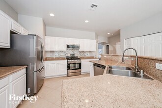 10831 Vestone St in Las Vegas, NV - Building Photo - Building Photo