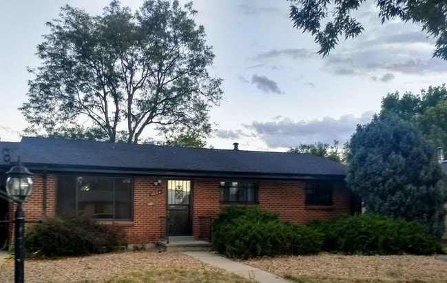 property at 3264 N Revere St