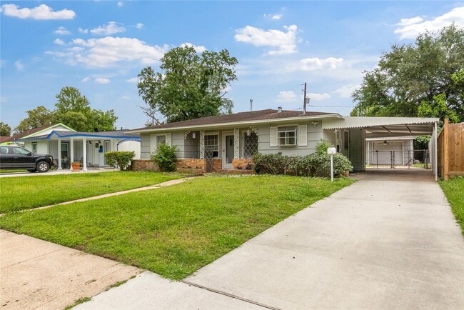 property at 7410 Buena Vista St
