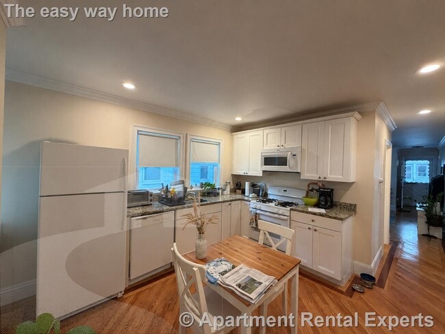2 Edgar Ct
