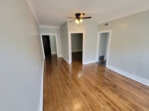 4749 N Monticello Ave, Unit 3A in Chicago, IL - Building Photo - Building Photo