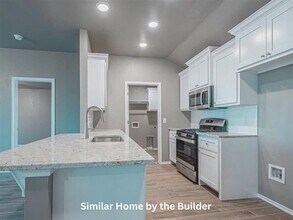 1529 Highland Loop in Guthrie, OK - Building Photo - Building Photo
