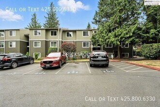 820 Cady Rd in Everett, WA - Building Photo - Building Photo