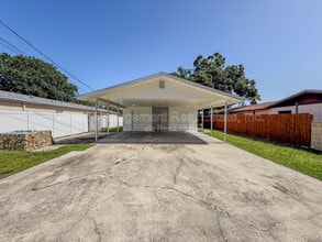 470 93rd Ave N in St. Petersburg, FL - Building Photo - Building Photo