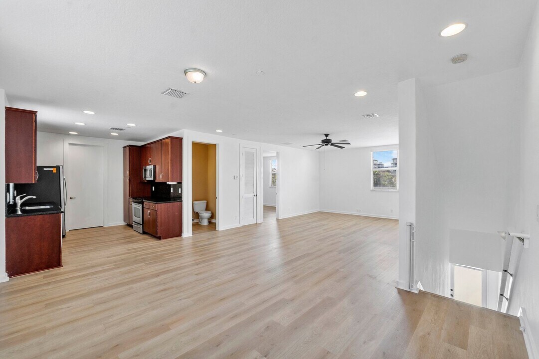1631 NE 11th St in Fort Lauderdale, FL - Building Photo