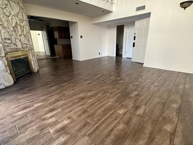 property at 1475 Brittany Ln