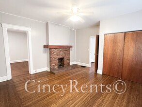 2736 Madison Rd, Unit 2736 in Cincinnati, OH - Building Photo - Building Photo