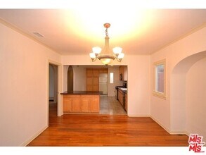 429 S Orange Dr in Los Angeles, CA - Building Photo - Building Photo