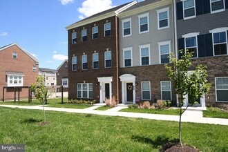 41 Green Dome Pl in Gaithersburg, MD - Building Photo - Building Photo