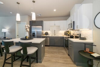 ZINC 1501 in Sacramento, CA - Foto de edificio - Interior Photo