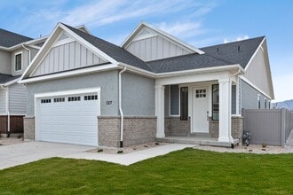 Viviano at Saratoga Springs in Saratoga Springs, UT - Building Photo - Building Photo