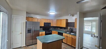 9 E Calabash Ct in Martinsburg, WV - Building Photo - Building Photo