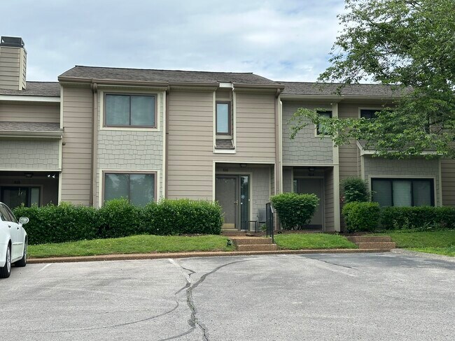 property at 616 Barlin Dr