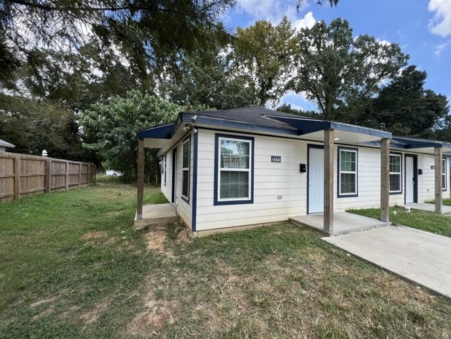 1573 Fig St in Baton Rouge, LA - Building Photo - Building Photo