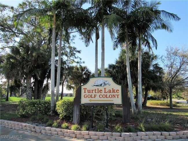 100 Forest Lakes Blvd in Naples, FL - Building Photo - Building Photo
