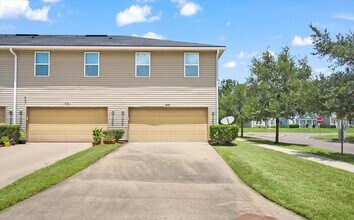 612 Wishing Wy in Orange Park, FL - Building Photo - Building Photo