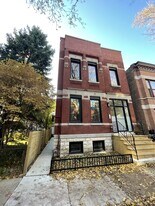 822 N Winchester Ave, Unit 1F in Chicago, IL - Building Photo