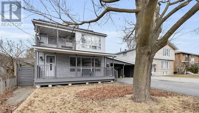 property at 833 Maplewood Ave