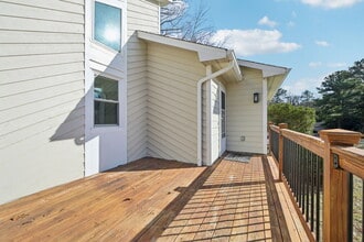 21 Winchester Ct in Durham, NC - Building Photo - Building Photo