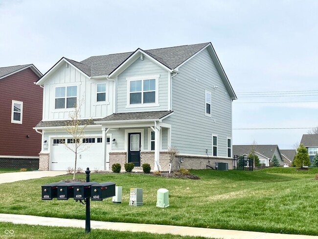 6556 Willow Wy in McCordsville, IN - Building Photo - Building Photo