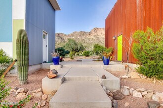 5561 N Gold Dr in Apache Junction, AZ - Building Photo - Building Photo