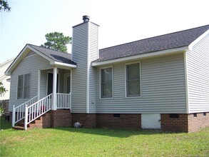 1740 Empress Ln in Fayetteville, NC - Building Photo - Building Photo